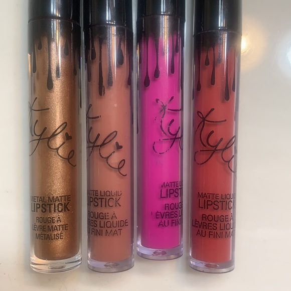 Kylie liquid lipstick - Picture 2 of 2